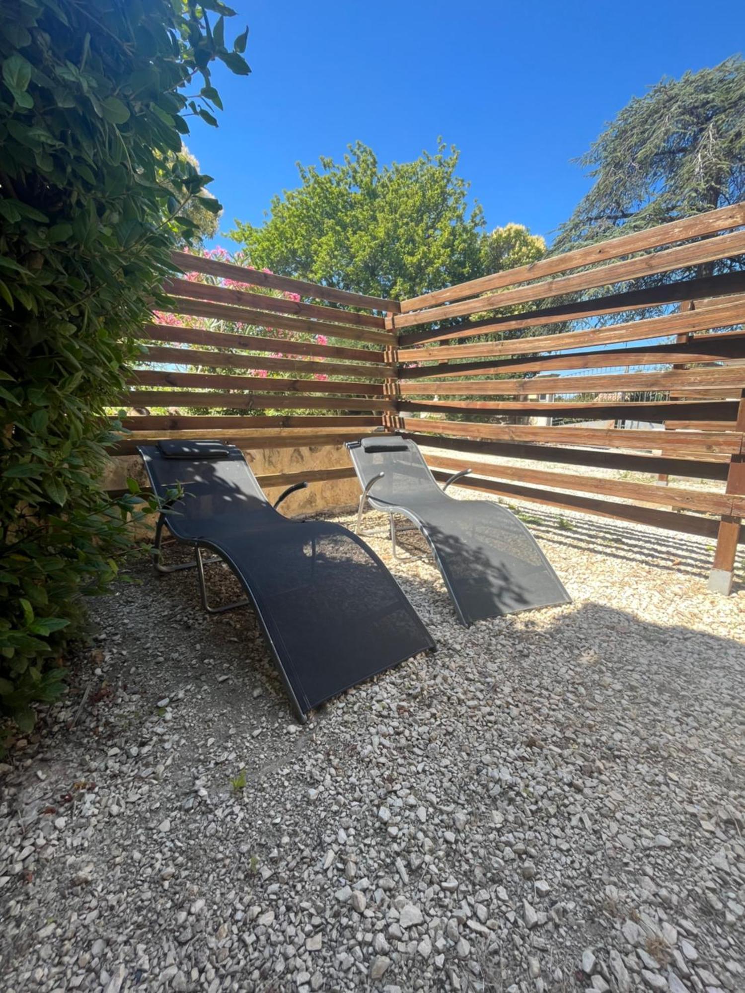 Studio Menthe-Clim-Terrain De Petanque-Piscine Collective Saint-Paul-Trois-Châteaux Exterior foto